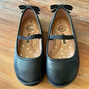 Toddler girl black flats